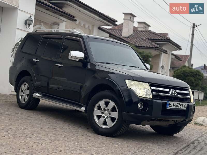 2008 mitsubishi pajero