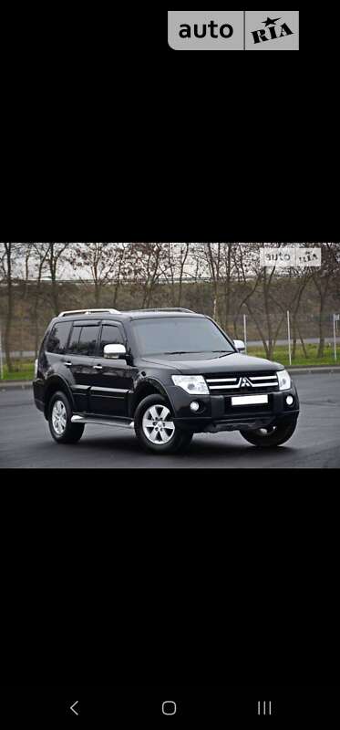 2008 mitsubishi pajero