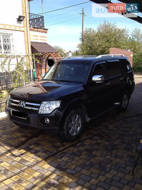 2008 mitsubishi pajero