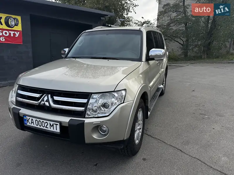 2008 mitsubishi pajero