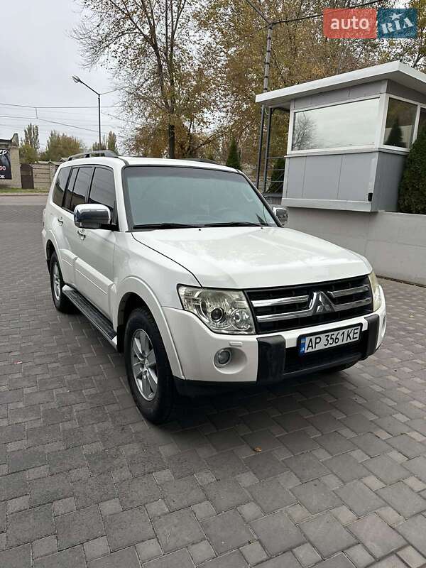 2008 mitsubishi pajero