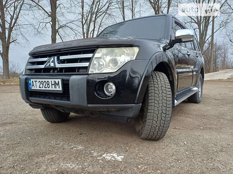 2008 mitsubishi pajero wagon