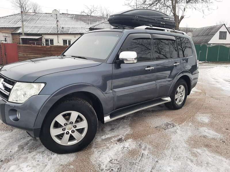2007 mitsubishi pajero
