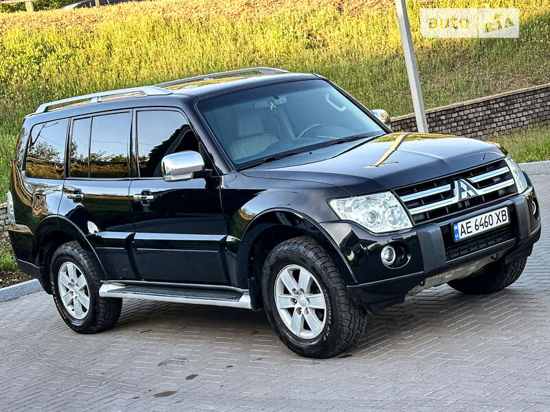 2008 mitsubishi pajero