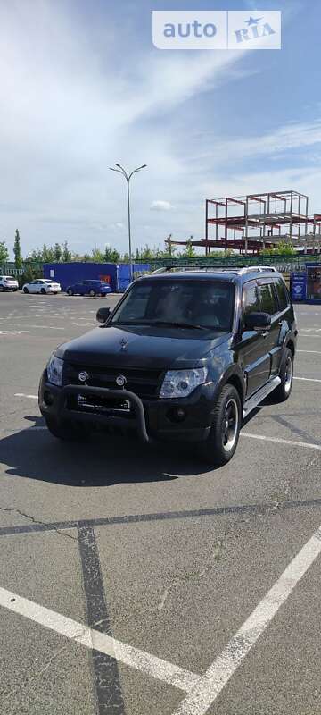 2007 mitsubishi pajero