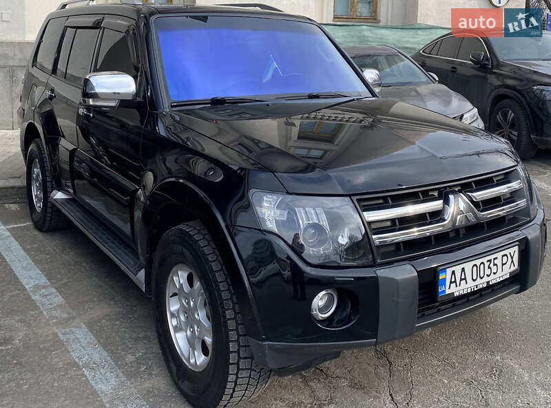 2007 mitsubishi pajero