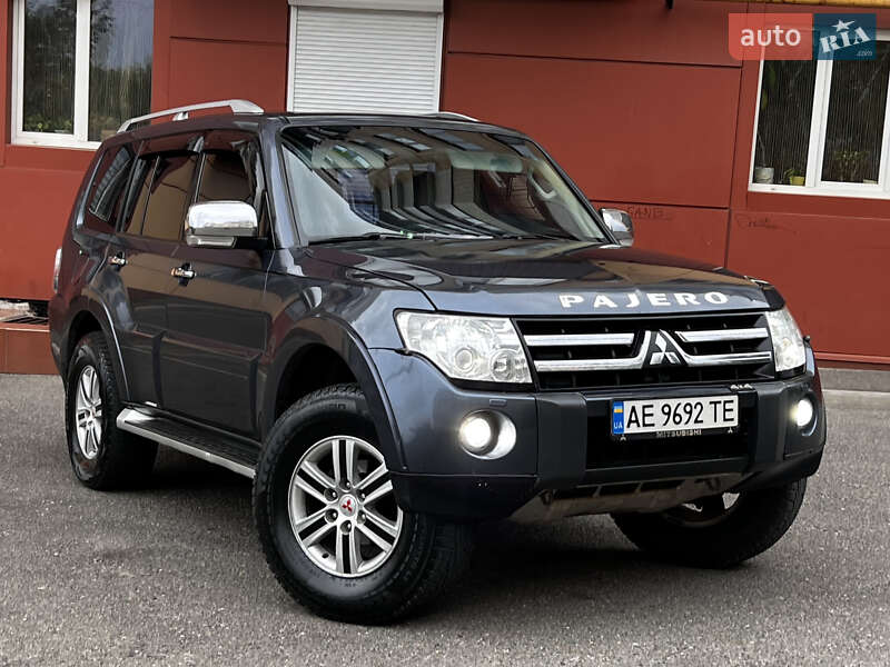 2007 mitsubishi pajero