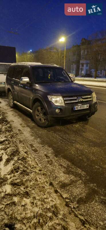 2007 mitsubishi pajero
