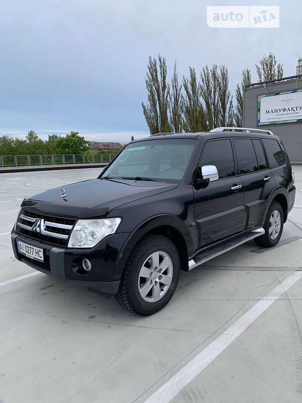2008 mitsubishi pajero