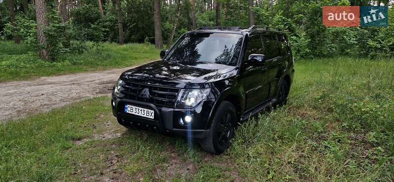2008 mitsubishi pajero