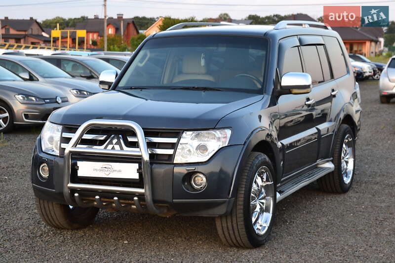 2008 mitsubishi pajero