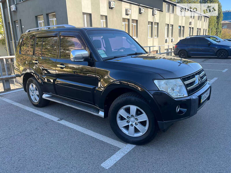 2007 mitsubishi pajero