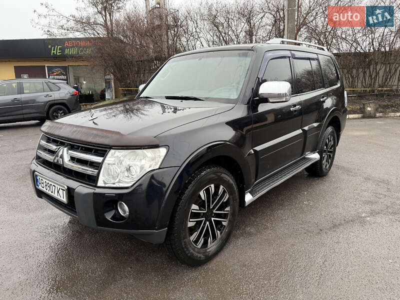 2008 mitsubishi pajero