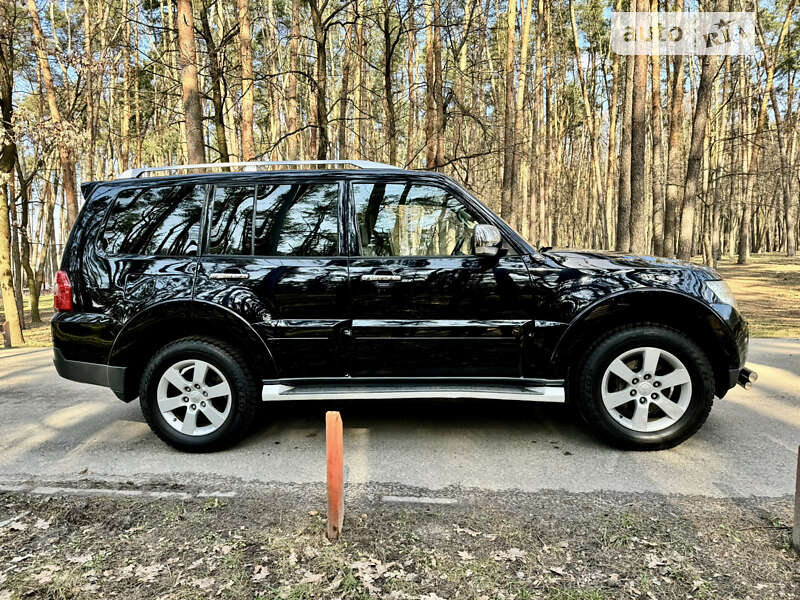2007 mitsubishi pajero