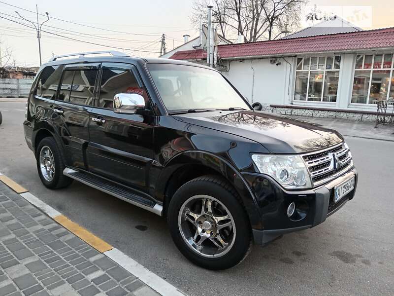 2008 mitsubishi pajero