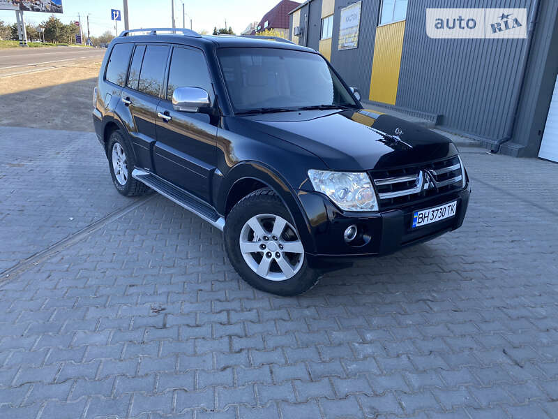 2008 mitsubishi pajero