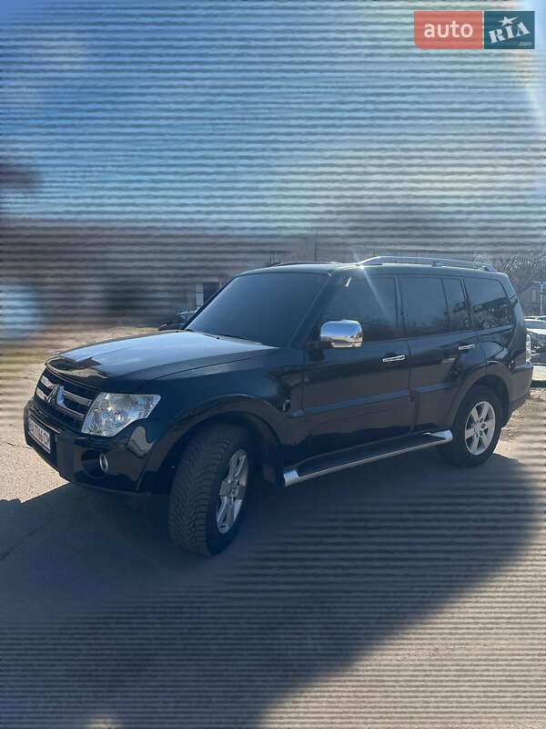 2007 mitsubishi pajero