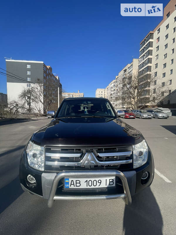 2008 mitsubishi pajero