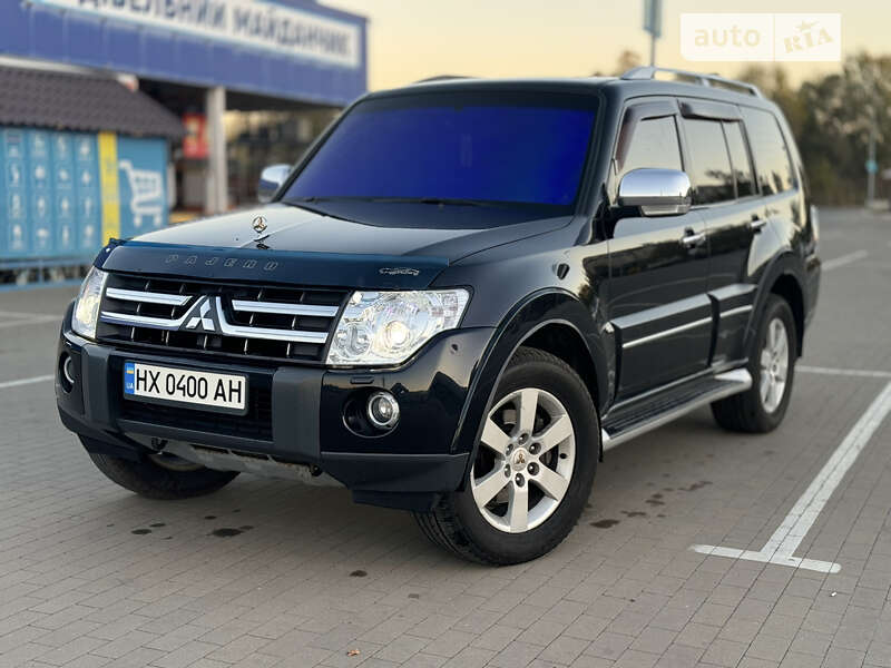 2008 mitsubishi pajero