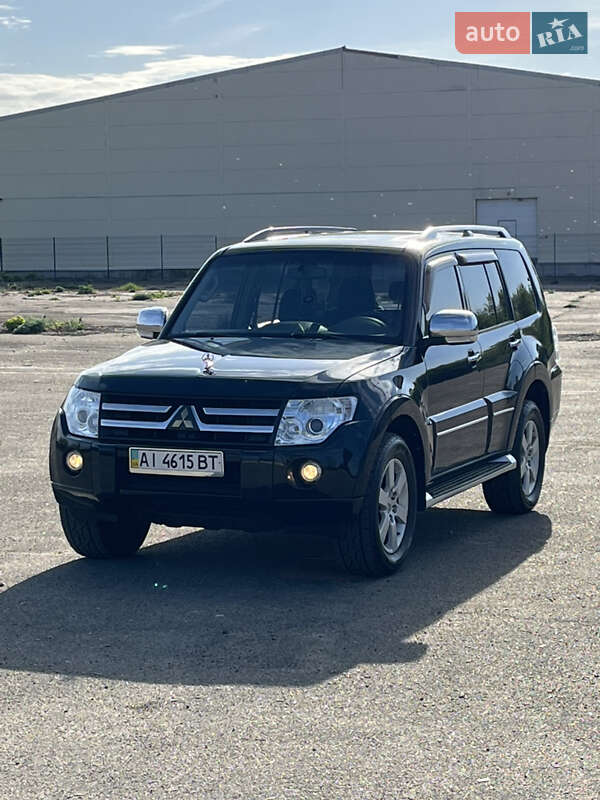2008 mitsubishi pajero