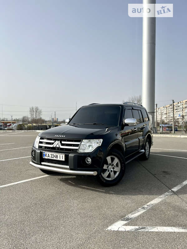 2008 mitsubishi pajero