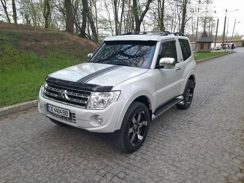 2008 mitsubishi pajero