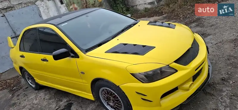 2004 mitsubishi lancer