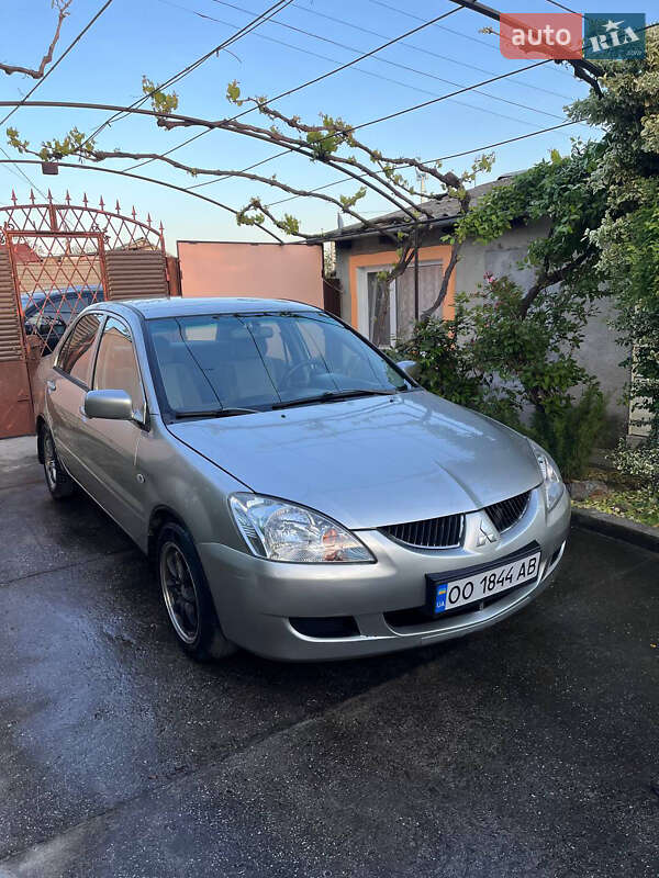 2004 mitsubishi lancer