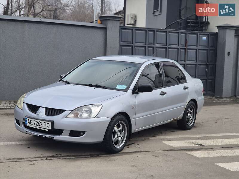 2004 mitsubishi lancer