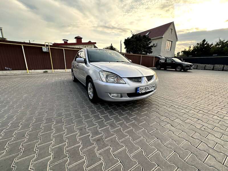 2004 mitsubishi lancer