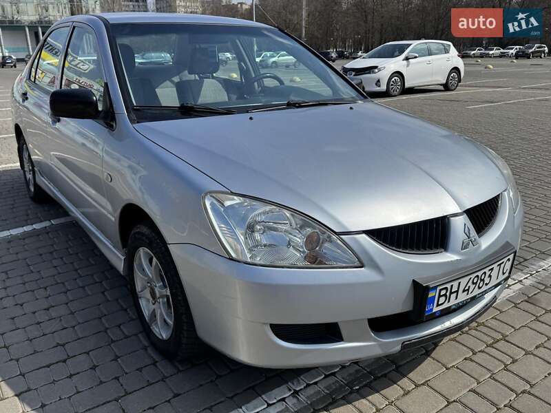 2004 mitsubishi lancer