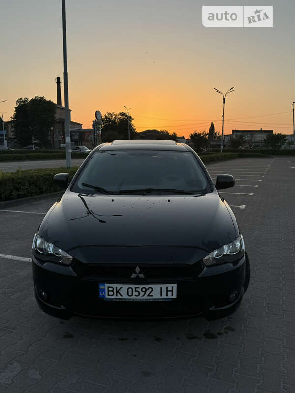 2008 mitsubishi lancer