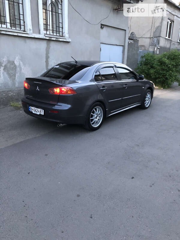 2008 mitsubishi lancer