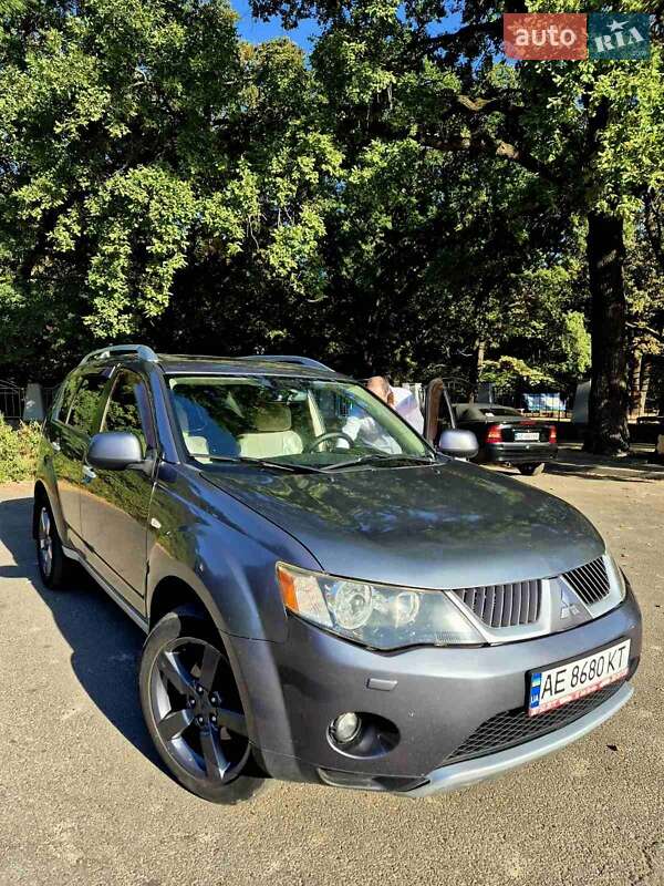 2008 mitsubishi outlander