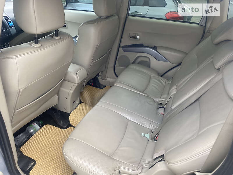 2007 mitsubishi outlander