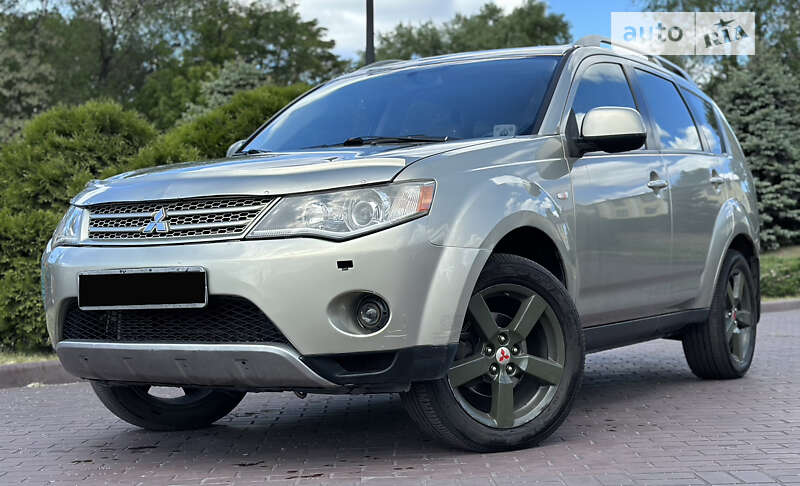 2008 mitsubishi outlander