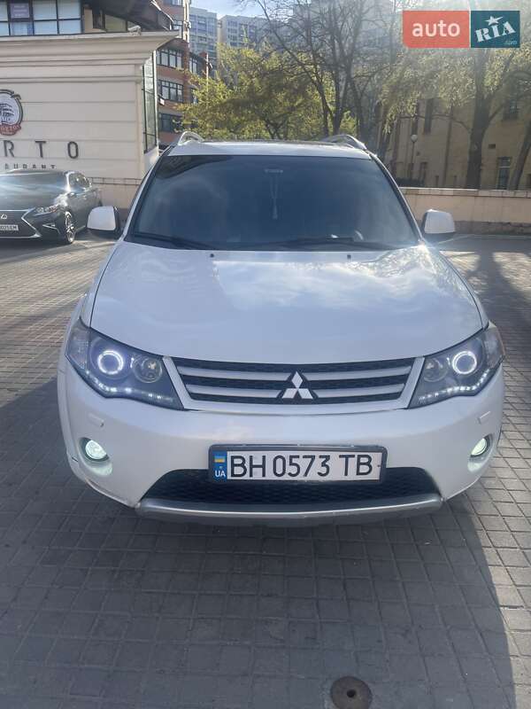 2008 mitsubishi outlander