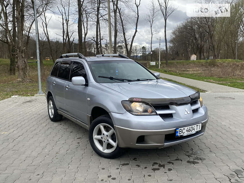 2003 mitsubishi outlander