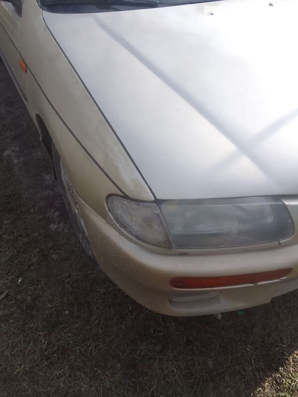 1995 mazda 323