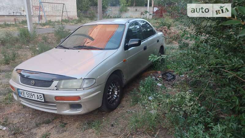 1995 mazda 323
