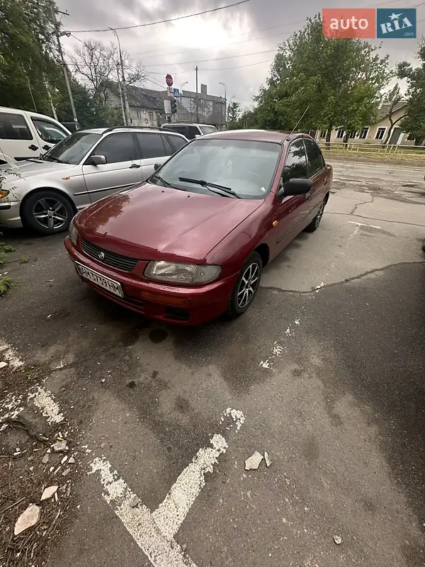 1996 mazda 323