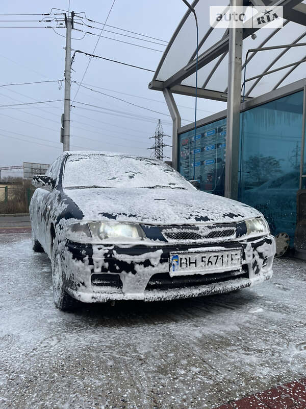 1997 mazda 323