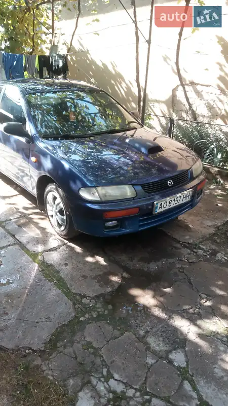 1996 mazda 323