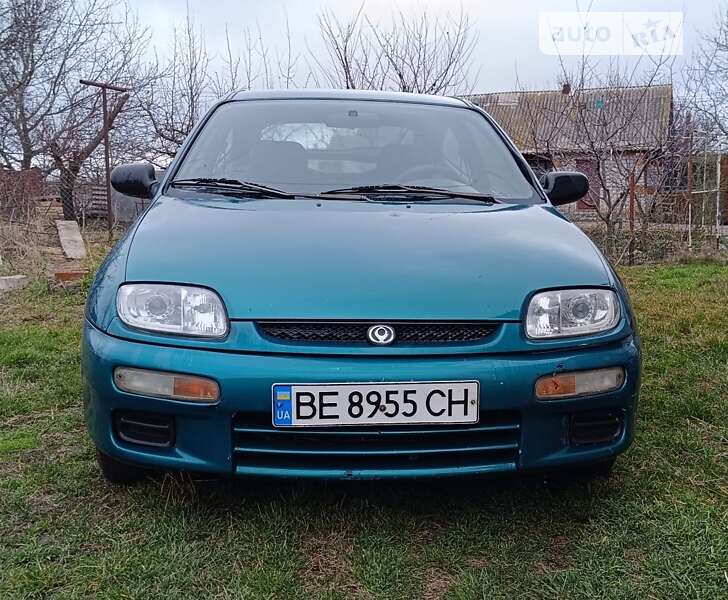 1996 mazda 323