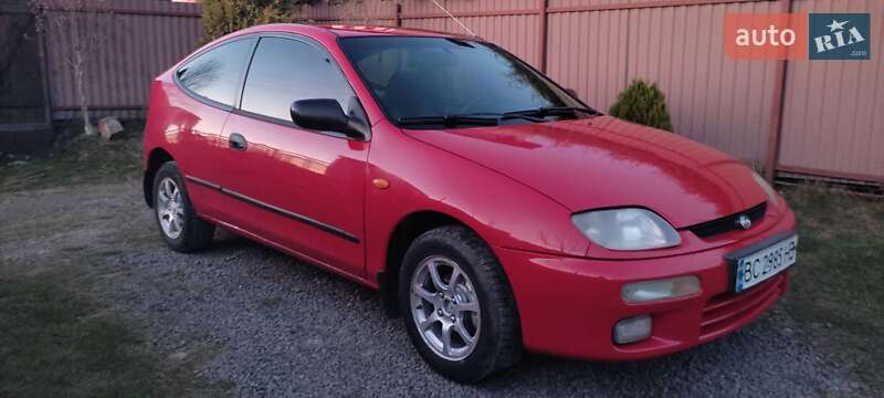 1999 mazda 323