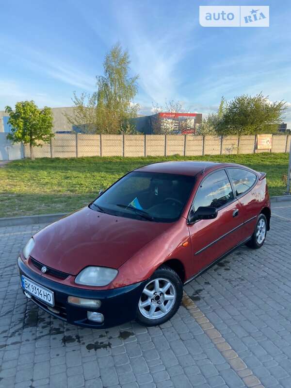 1996 mazda 323