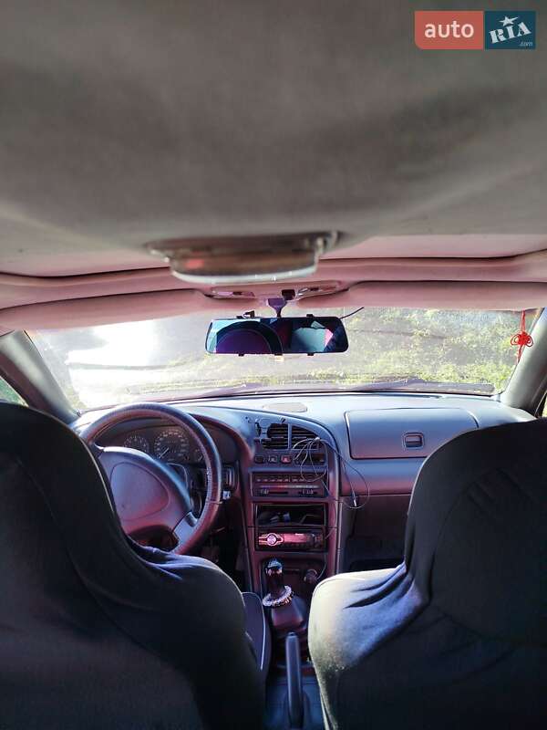 1994 mazda 323