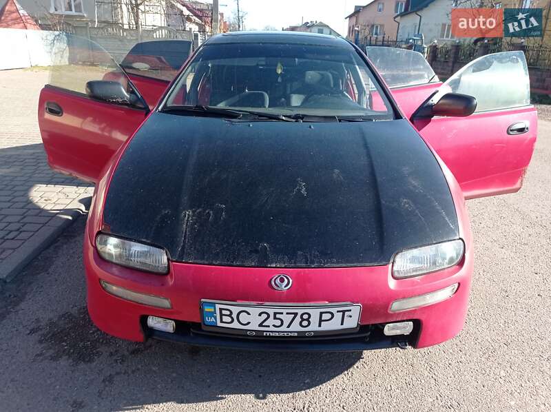 1998 mazda 323