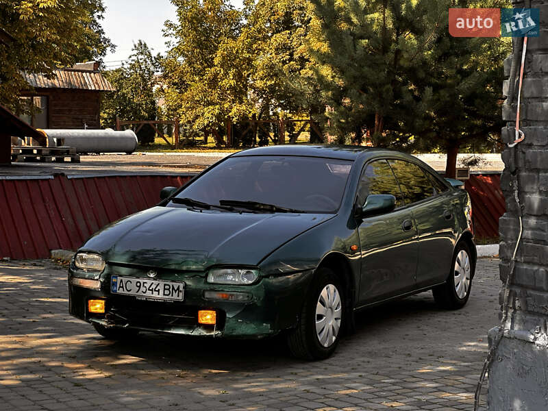 1995 mazda 323