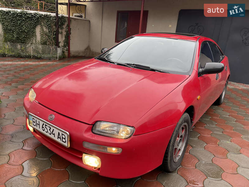 1995 mazda 323